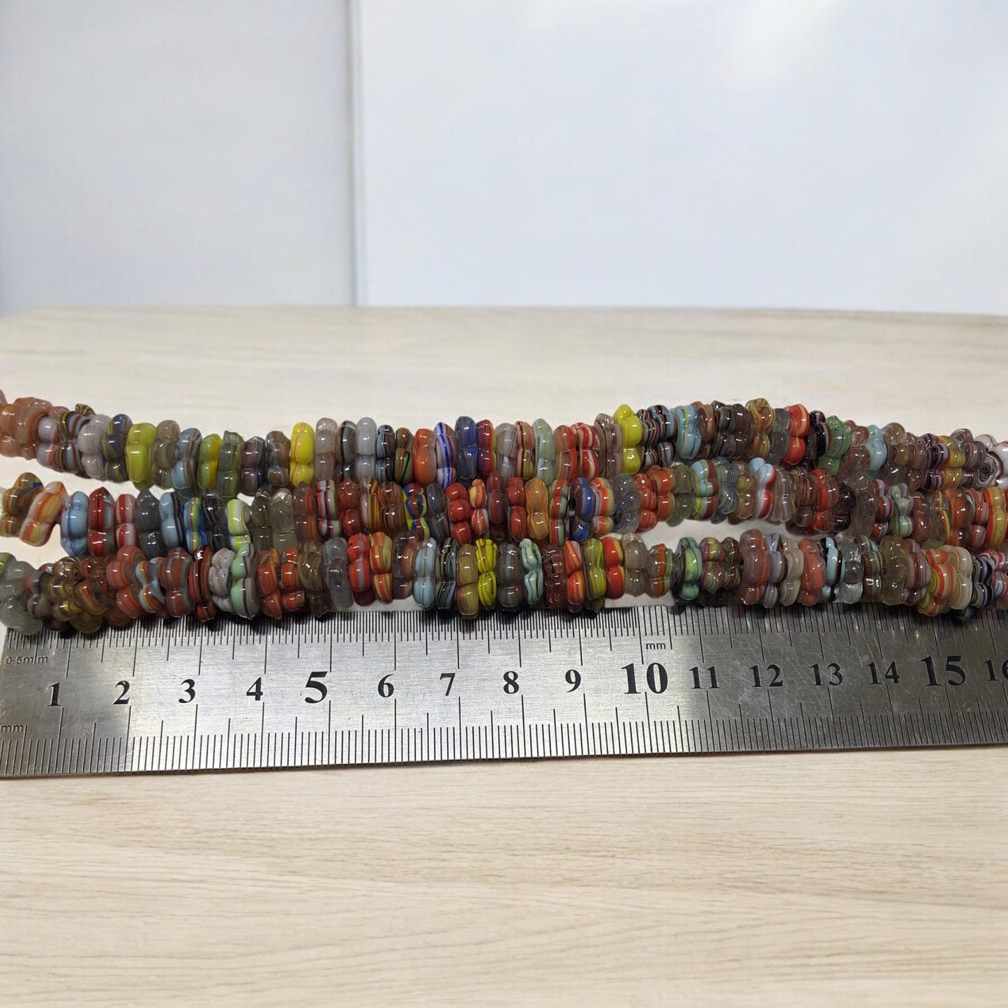 Küçük Boy Ocak Boncuğu Çiçek - Şeffaf Ebruli