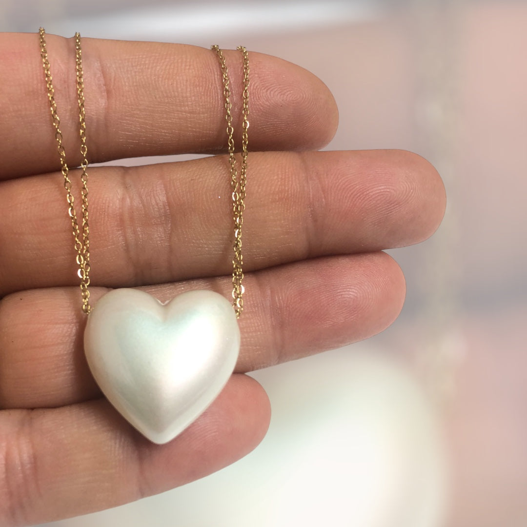 Akrilik Sedefli 22mm Tombul Kalp