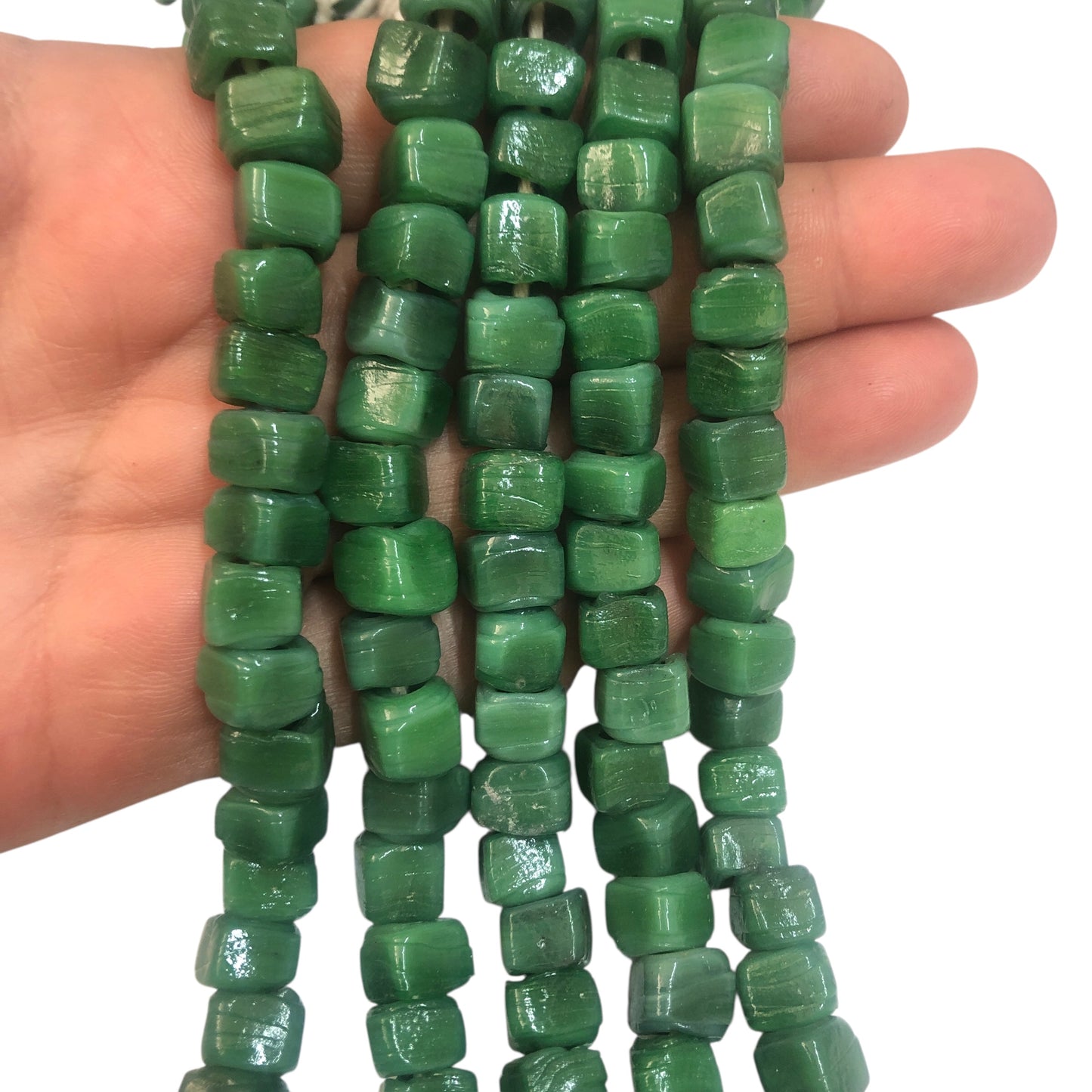 Cube Hearth Beads Dunkelgrün