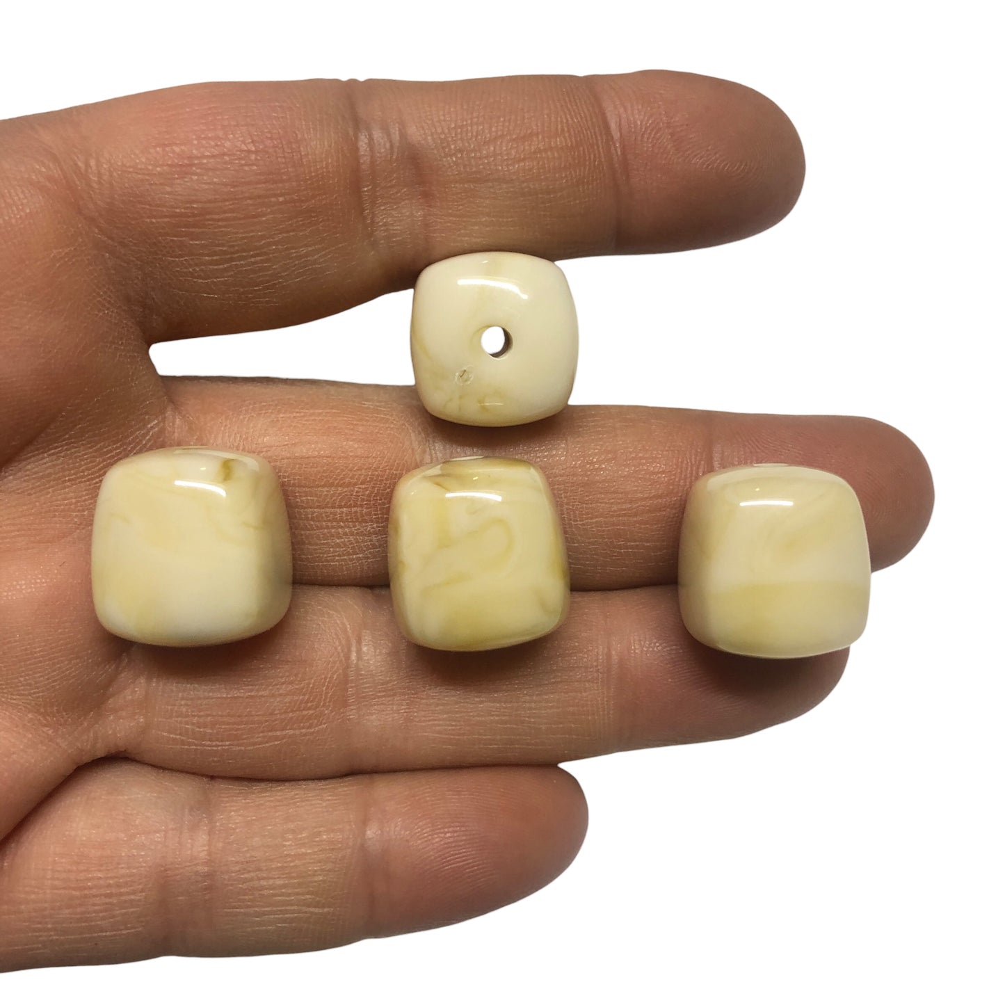 A Kalite Akrilik Silindir -16.3X17.3- Ebruli Krem