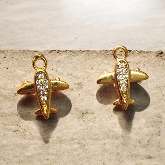 Gold Plated Enamel Strawberry Shaking Attachment - Neon Green