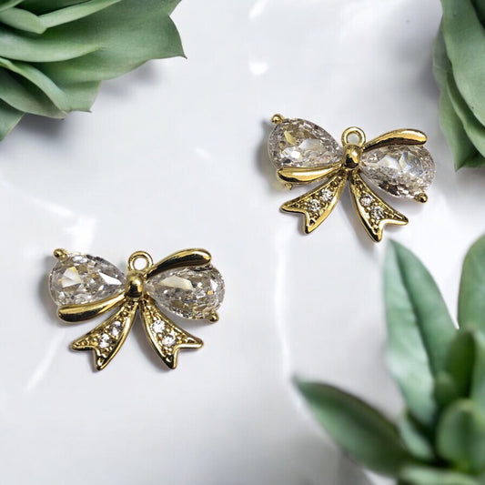 Altın Kaplama Zirkon Taşlı Fiyonk (Ortaboy)