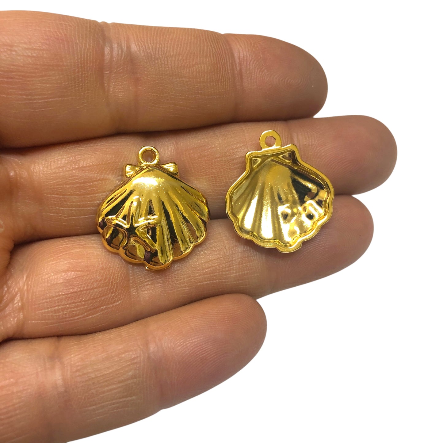 Altın Kaplama Sallantı Deniz Kabuğu Yıldızlı -22mm