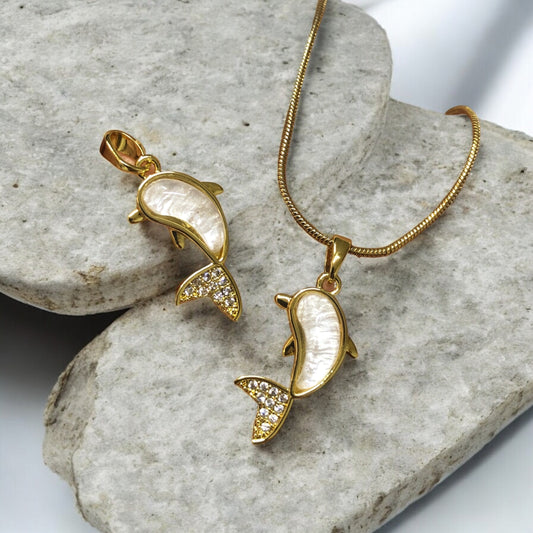 Altın Kaplama Kolye Ucu - Zirkon Taşlı Yunus -Sedef