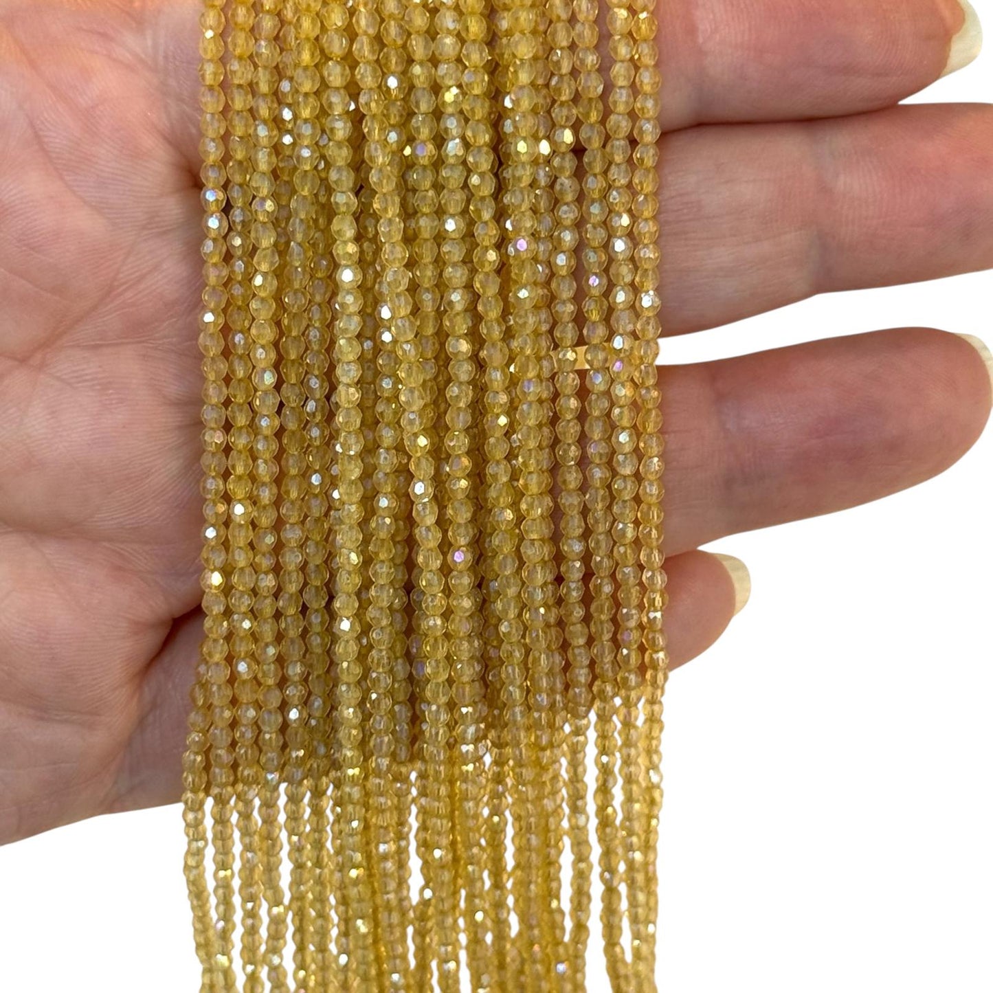 2mm Fasetli Yuvarlak Kristal Boncuk – Şeffaf Janjanlı Açık Sarı-07-Kum Kristal