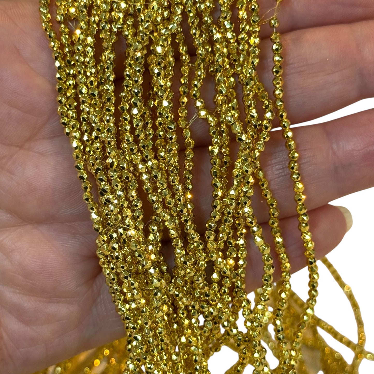 2mm Fasetli Yuvarlak Kristal Boncuk – Altın-24-Kum Kristal