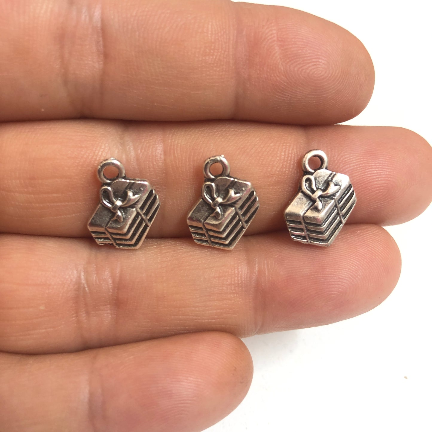 Antik versilberter Anhänger -44