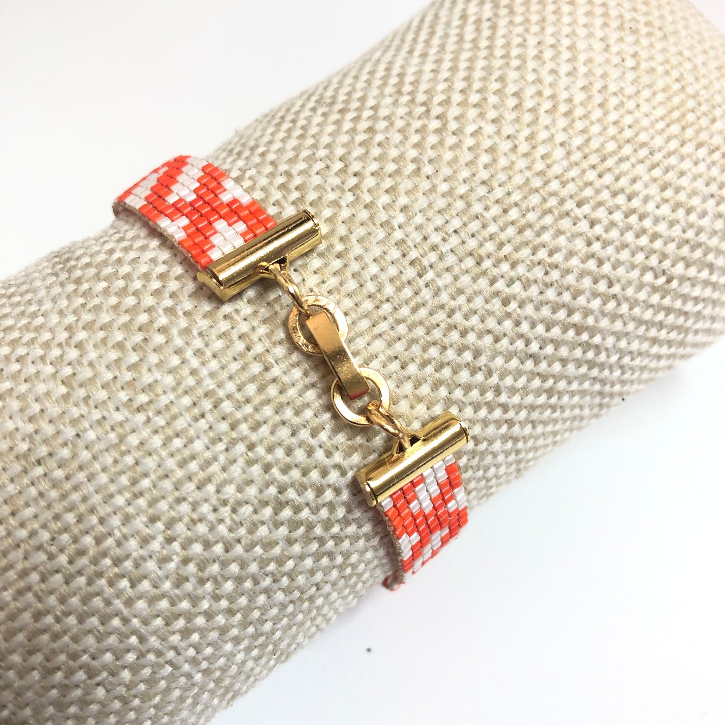 Vergoldeter Schmuckclip