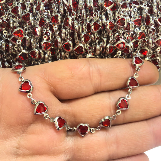 Rodyum Kaplama Kalp Taşlı Zincir Yan Delikli -Kırmızı