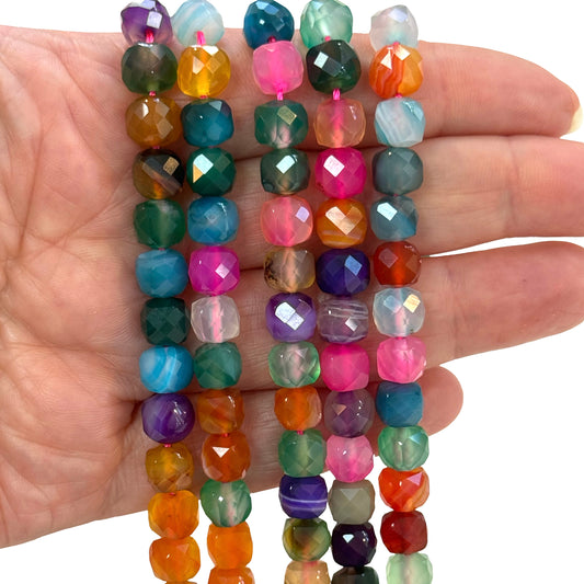 A Kalite Fasetli Renkli Akik Küp – 8mm, Yaklaşık Uzunluk – 33cm