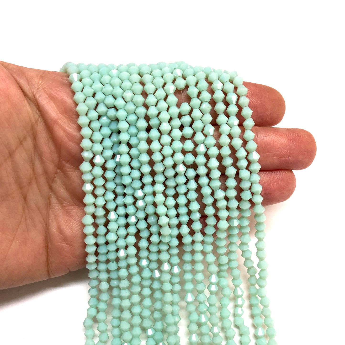 Kristal Boncuk, Piramit Çin Kristali 4 mm - Mint