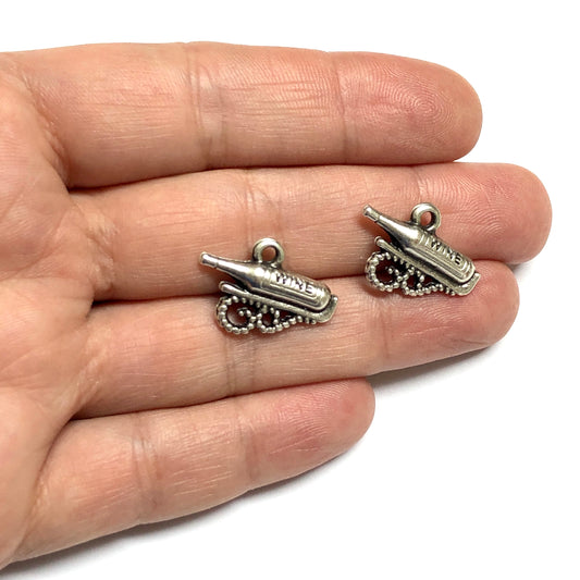 Antik Gümüş Kaplama Karaf