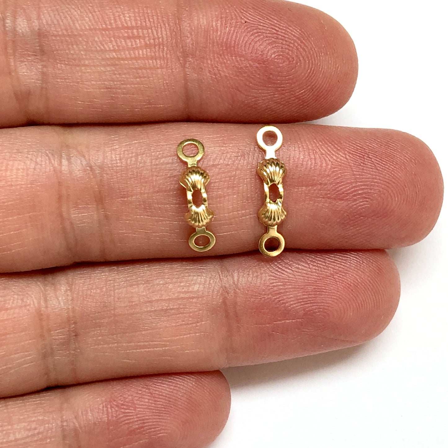 Gold Plated Knot Closure -20 (Small)