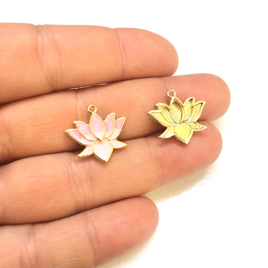 Gold Plated Enamel Strawberry Shaking Attachment - Neon Green