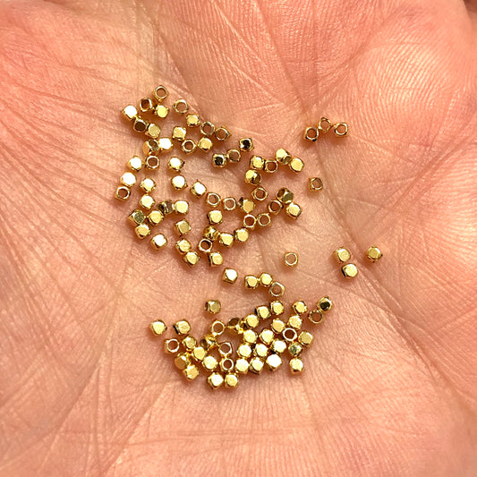 Altın Kaplama Traşlı Küp Ara Aparat 1,5mm