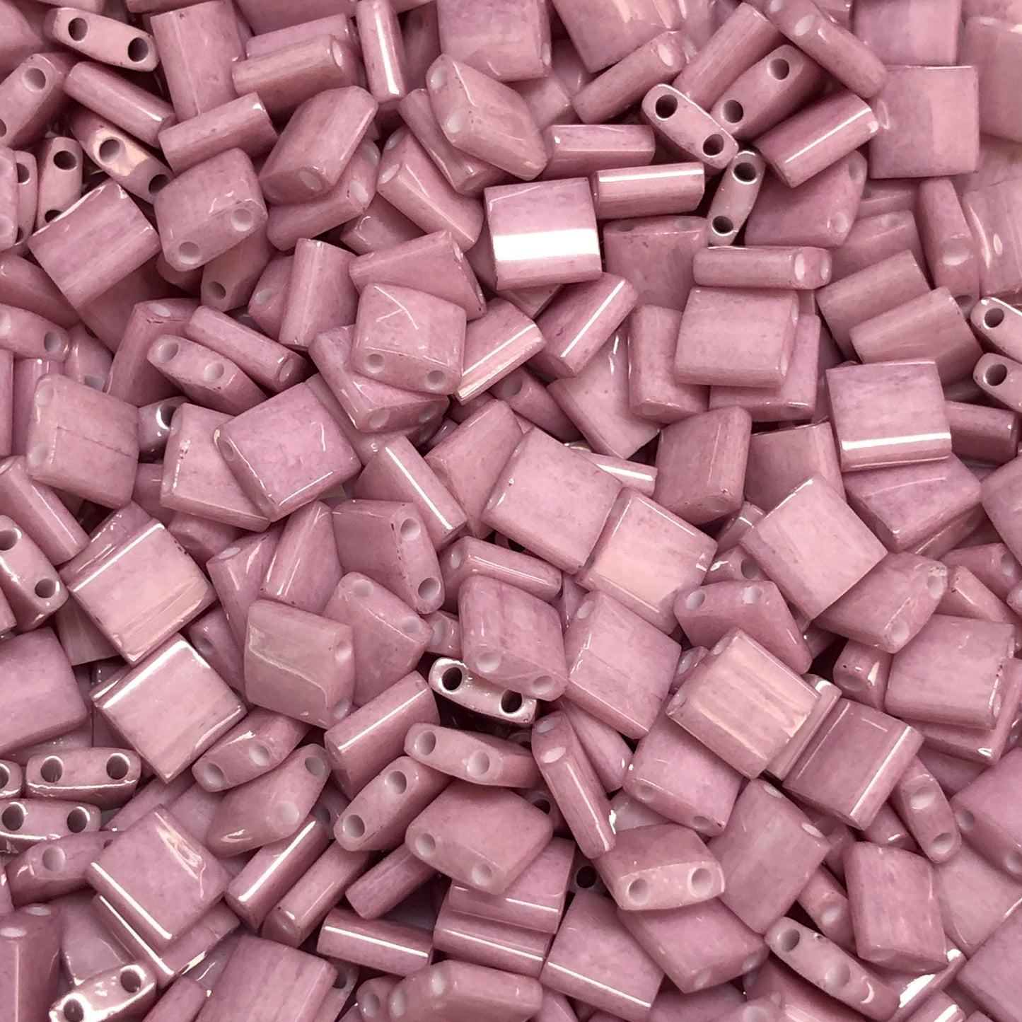 Miyuki Tila TL0599 Opaque Antique Rose Luster