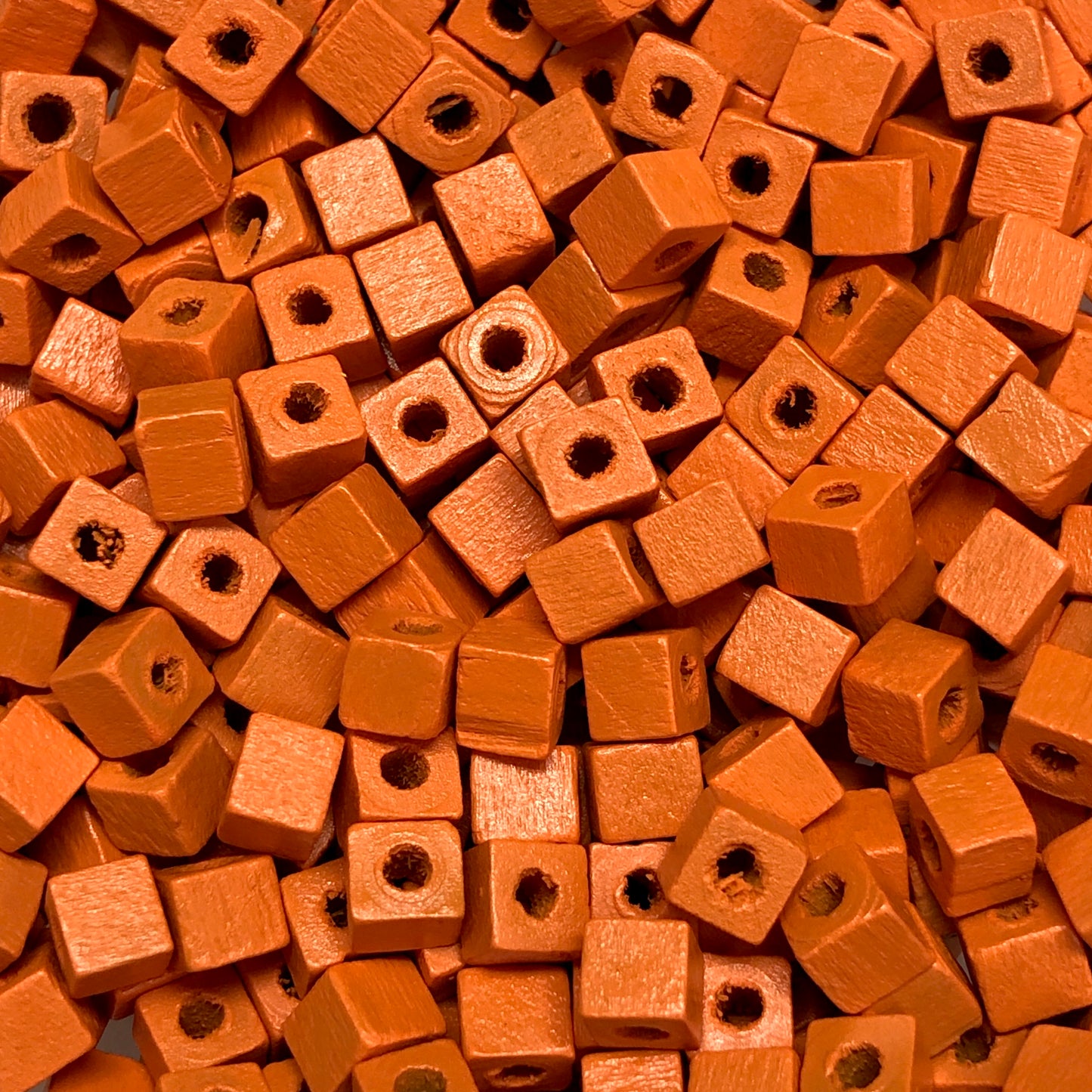 5x5mm Küp Ahşap Boncuk 32 - Mat Turuncu