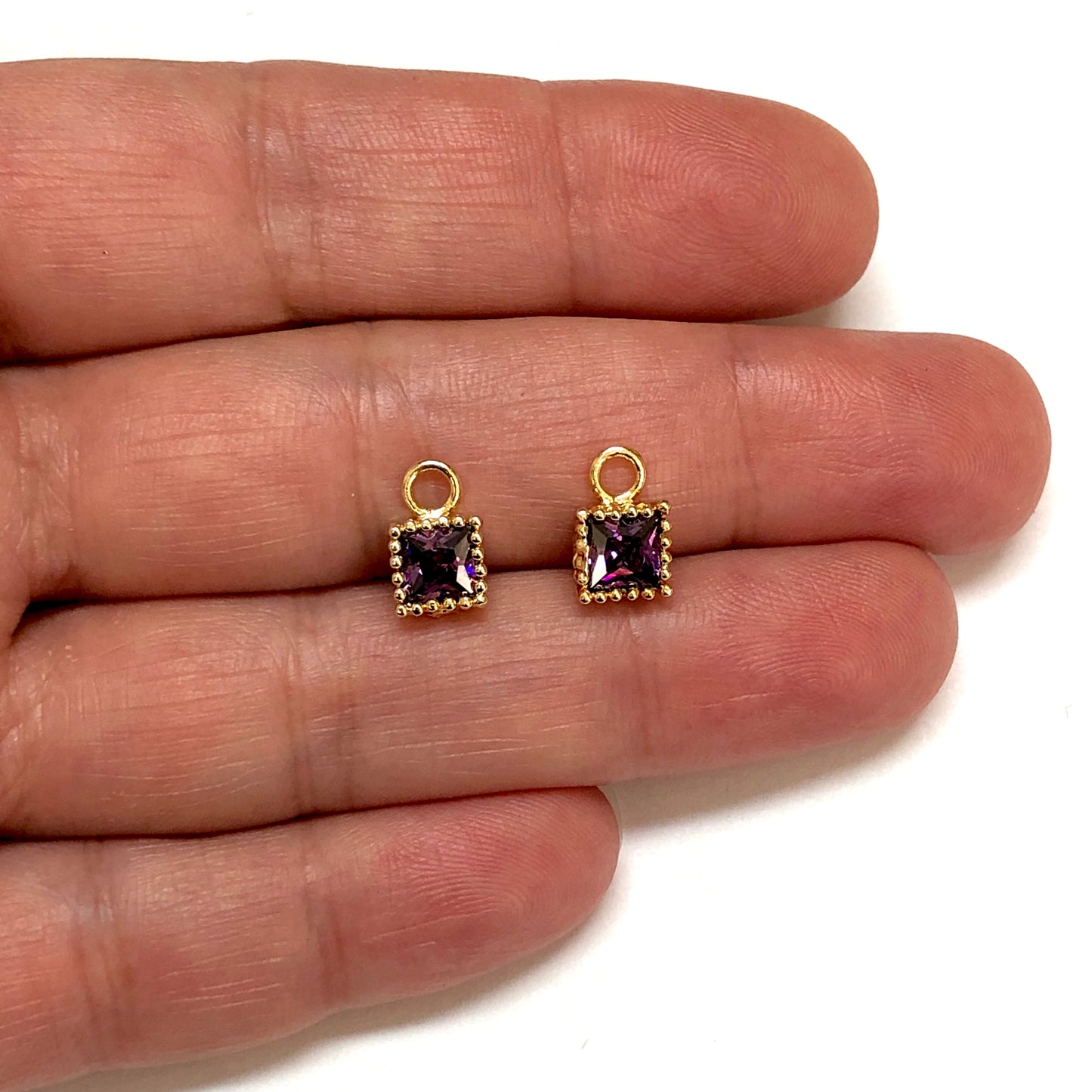 Altın Kaplama Zirkon Taşlı Kare Sallantı - Mor