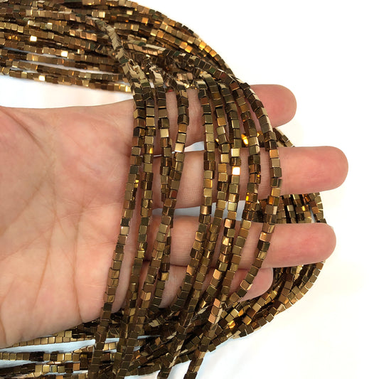 3mm Küp Hematit - Bakır