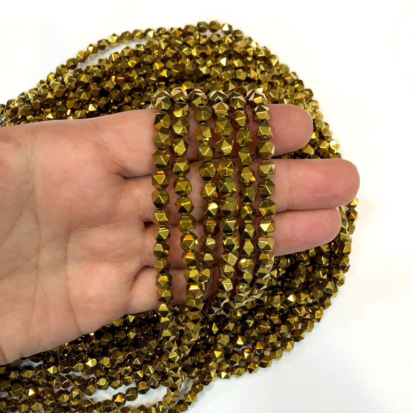 6mm Piramit Hematit - Altın
