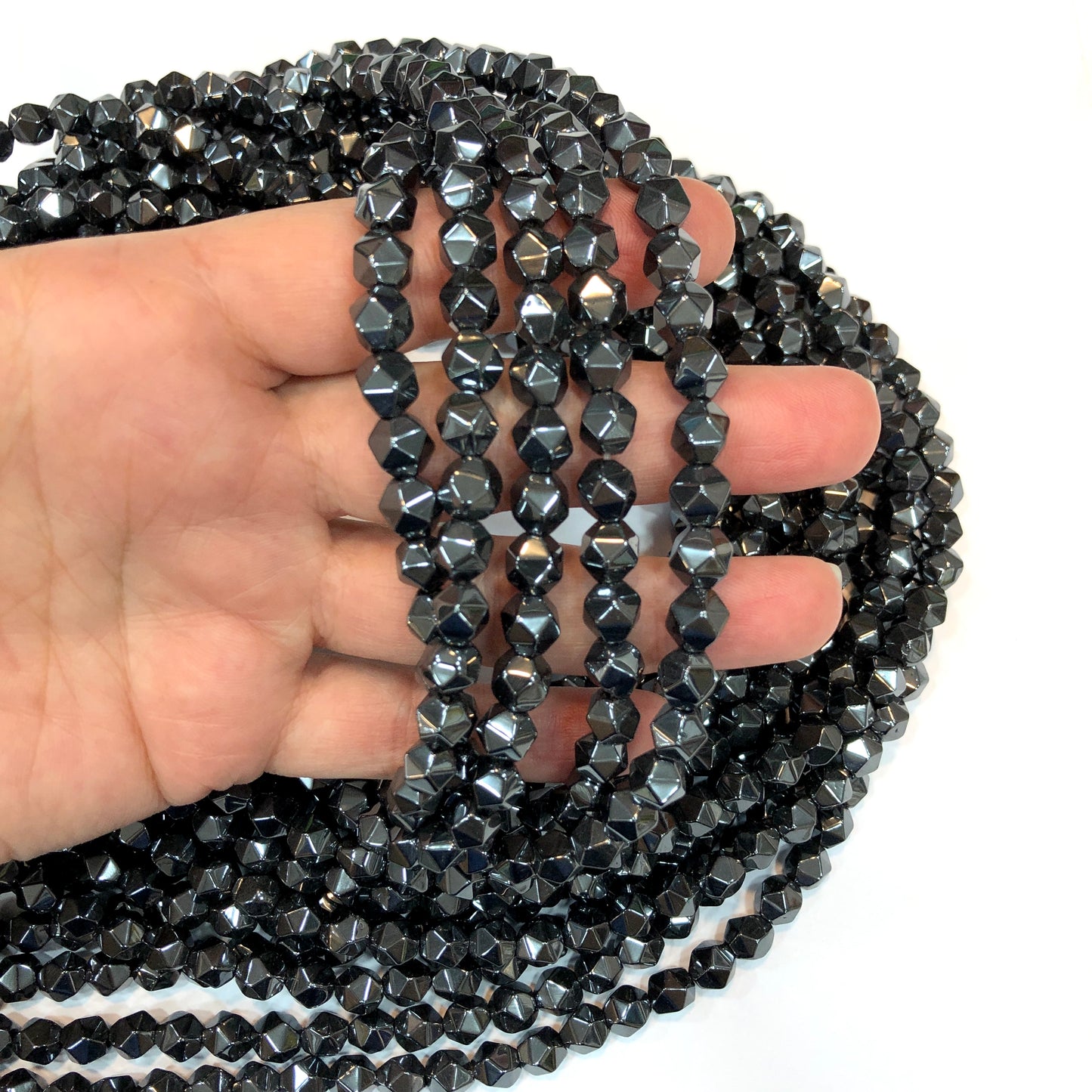 8mm Piramit Hematit - Antrasit