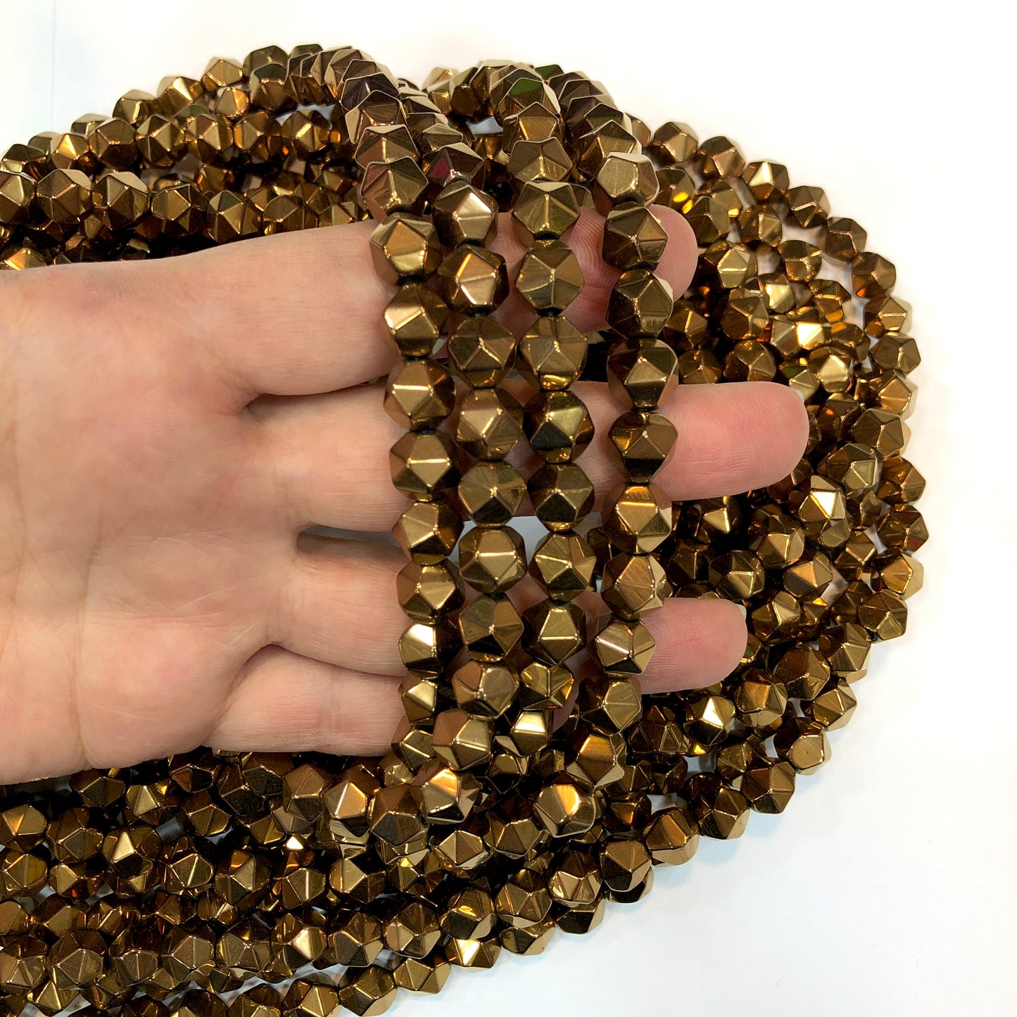 10mm Piramit Hematit - Bakır