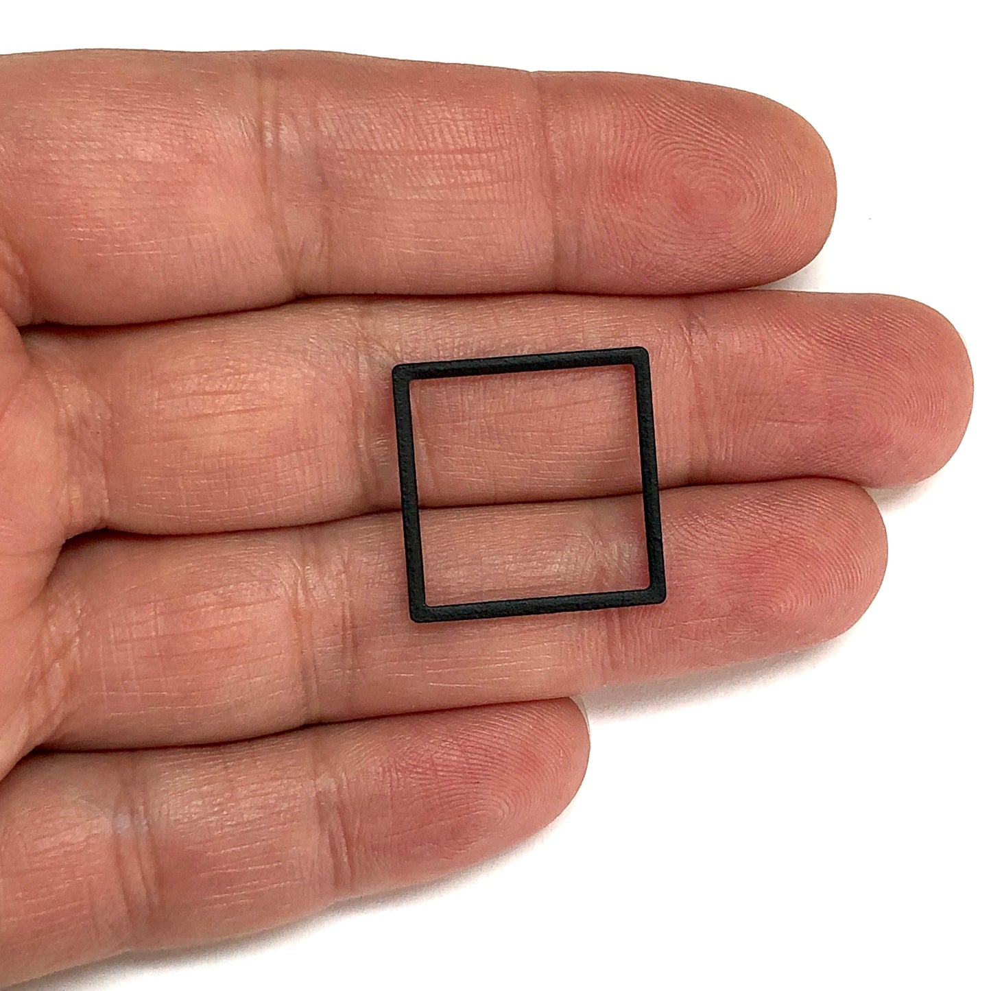 Mat Siyah Kaplama 20mm Kare Aparat ürününün kopyası