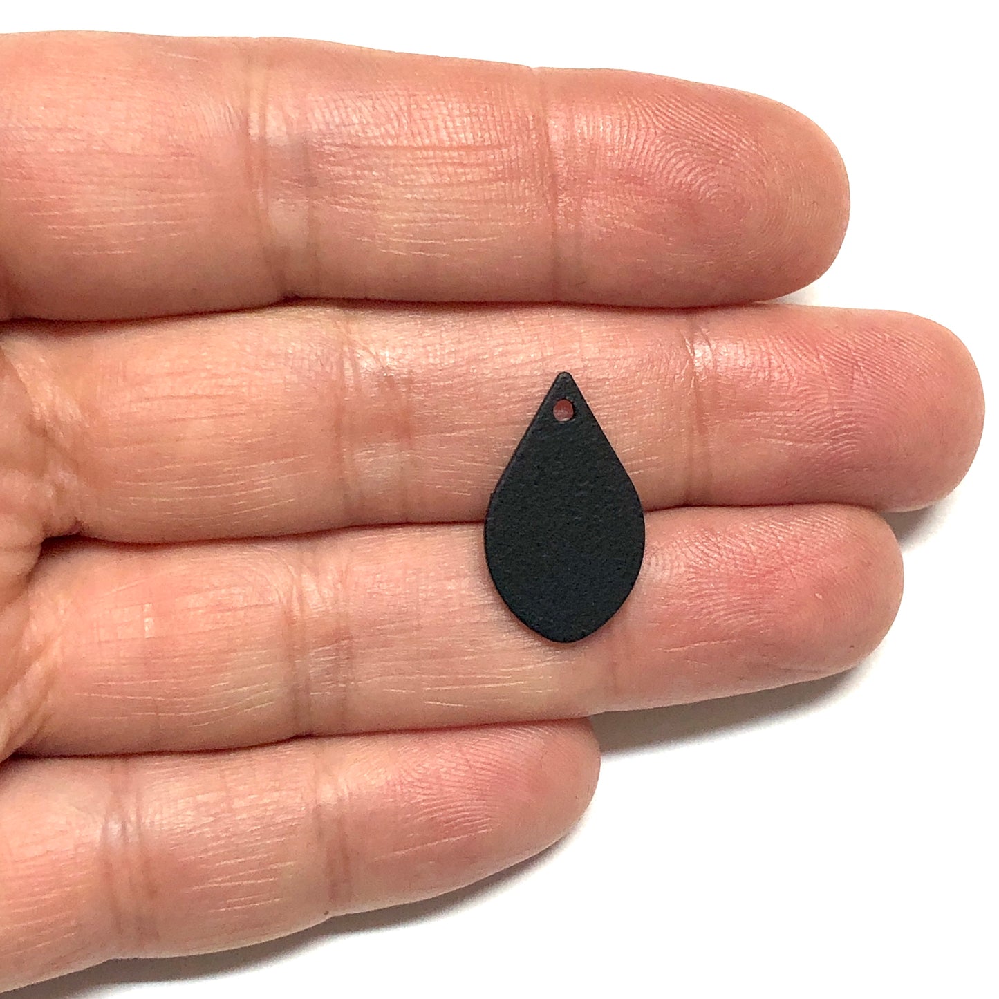 Mat Siyah Kaplama 12x20mm Damla Plaka