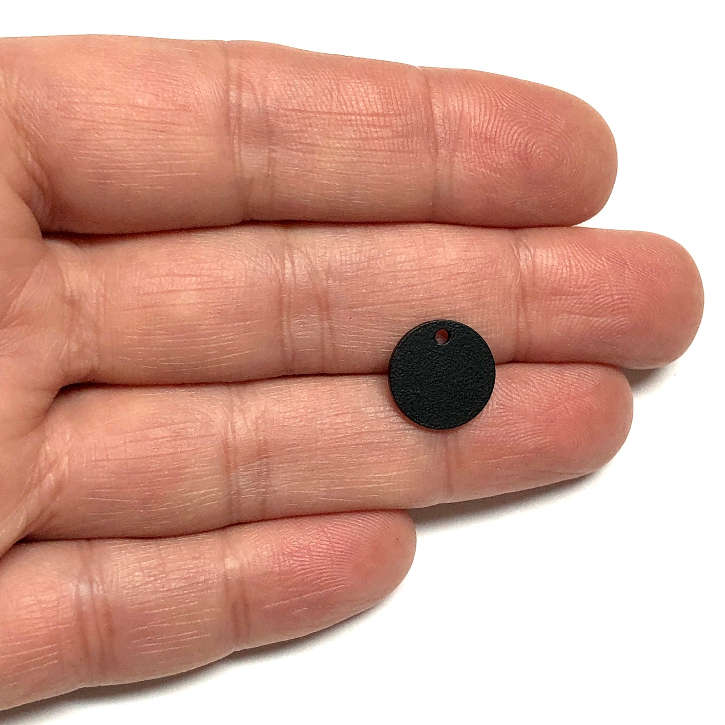 Mat Siyah Kaplama 12mm Daire Plaka