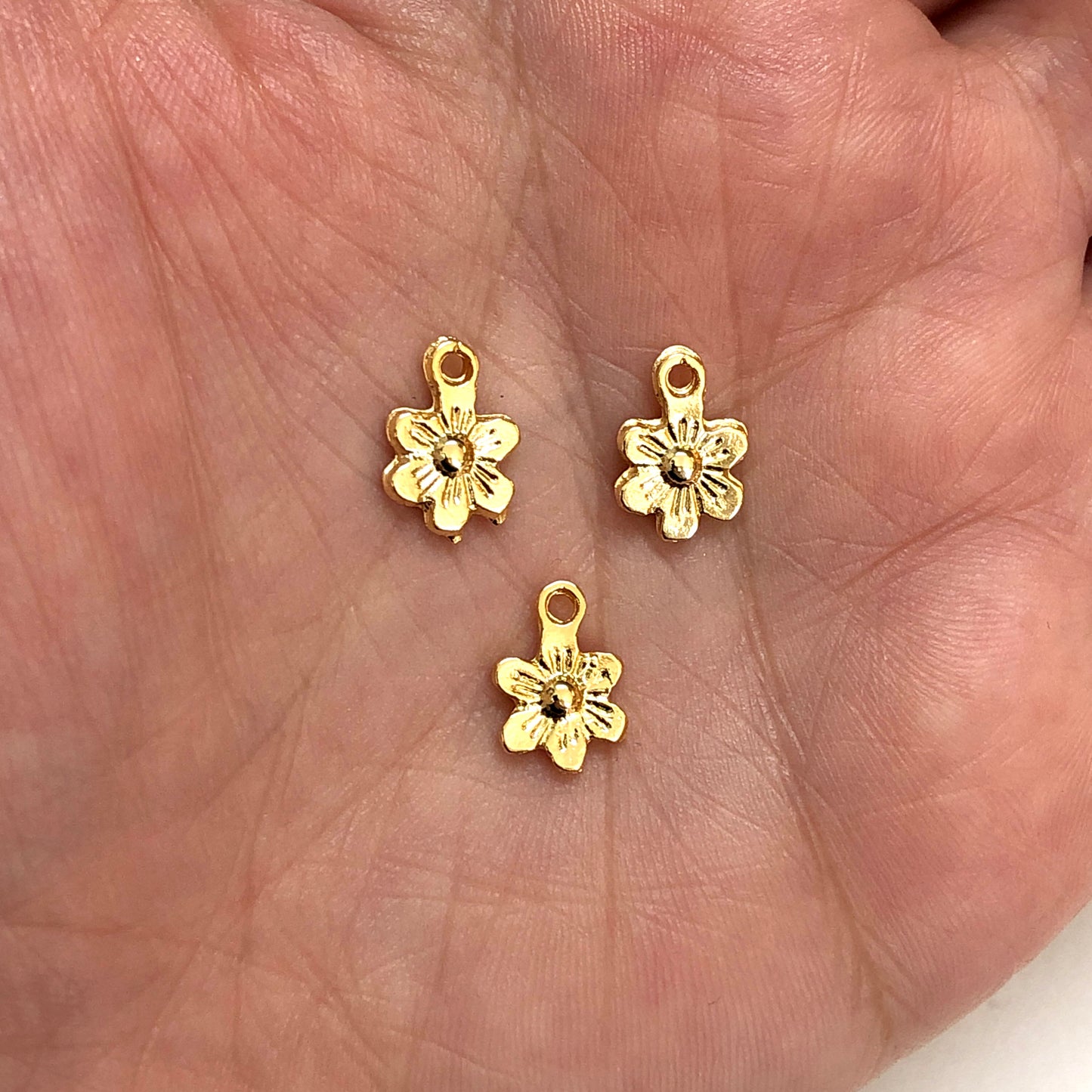 Altın Kaplama 8mm Çiçek Sallantı aparatı