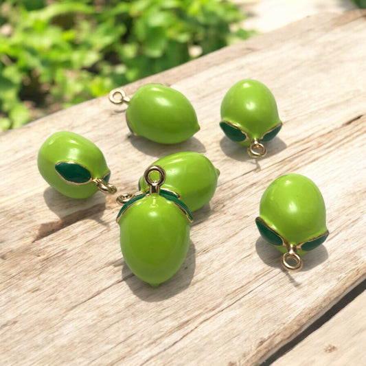 Gold Plated Enamel Strawberry Shaking Attachment - Neon Green