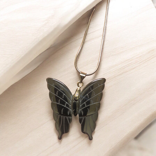 Doğal Taş -Hematit Kolye Ucu - Kelebek