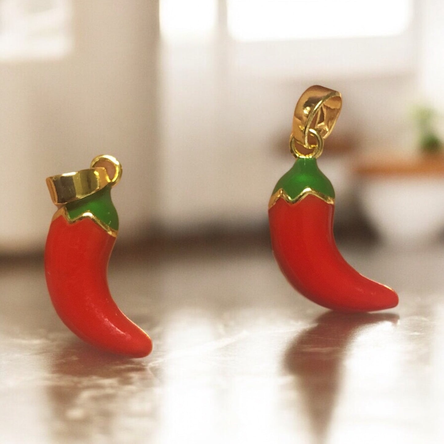 Altın Kaplama Biber Kolye Ucu Yapraklı