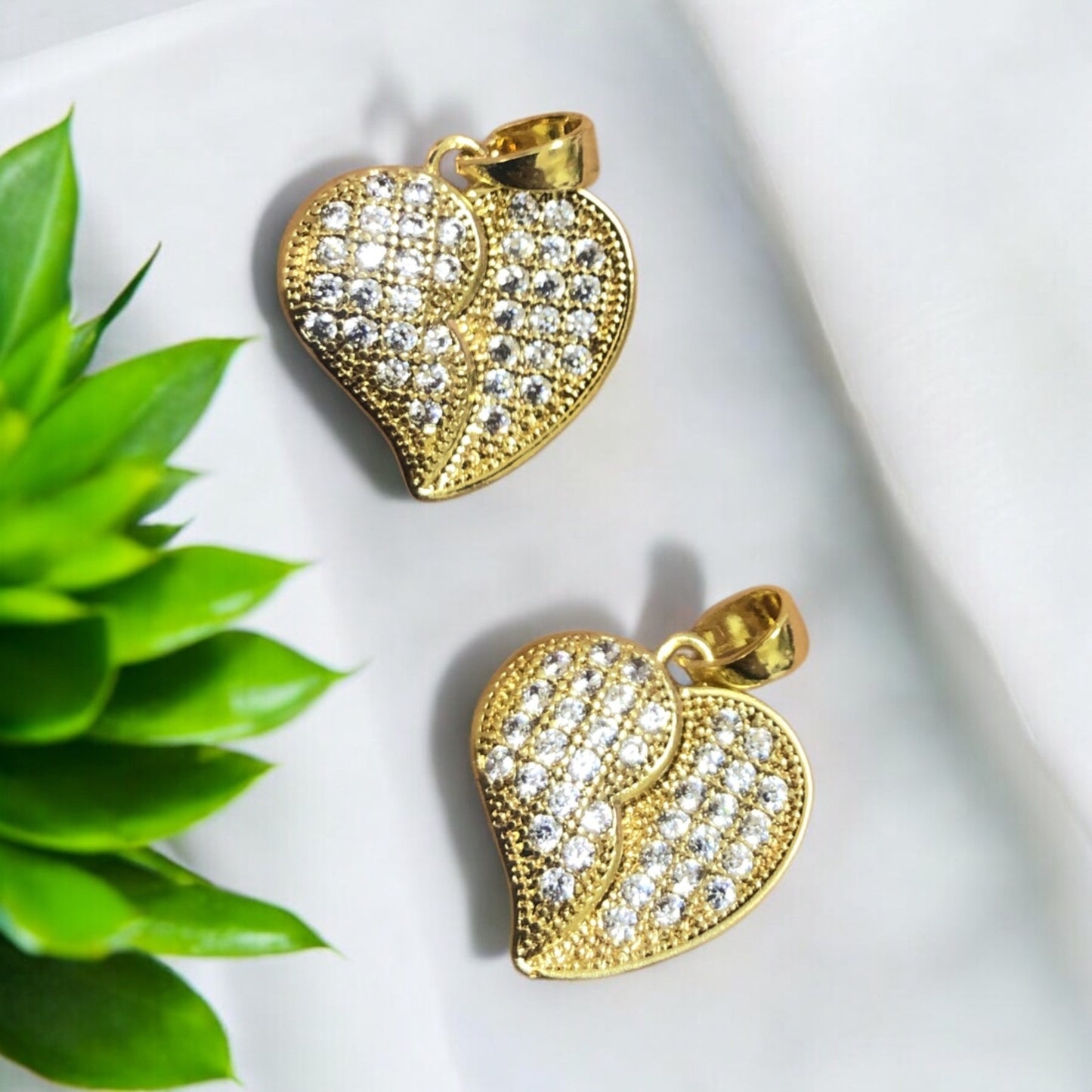 Altın Kaplama Zirkon taşlı Kalp 14mm