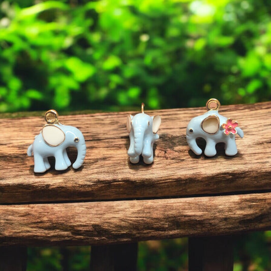 Altın Kaplama Üç boyutlu Çiçekli Mavi Fil Sallantı