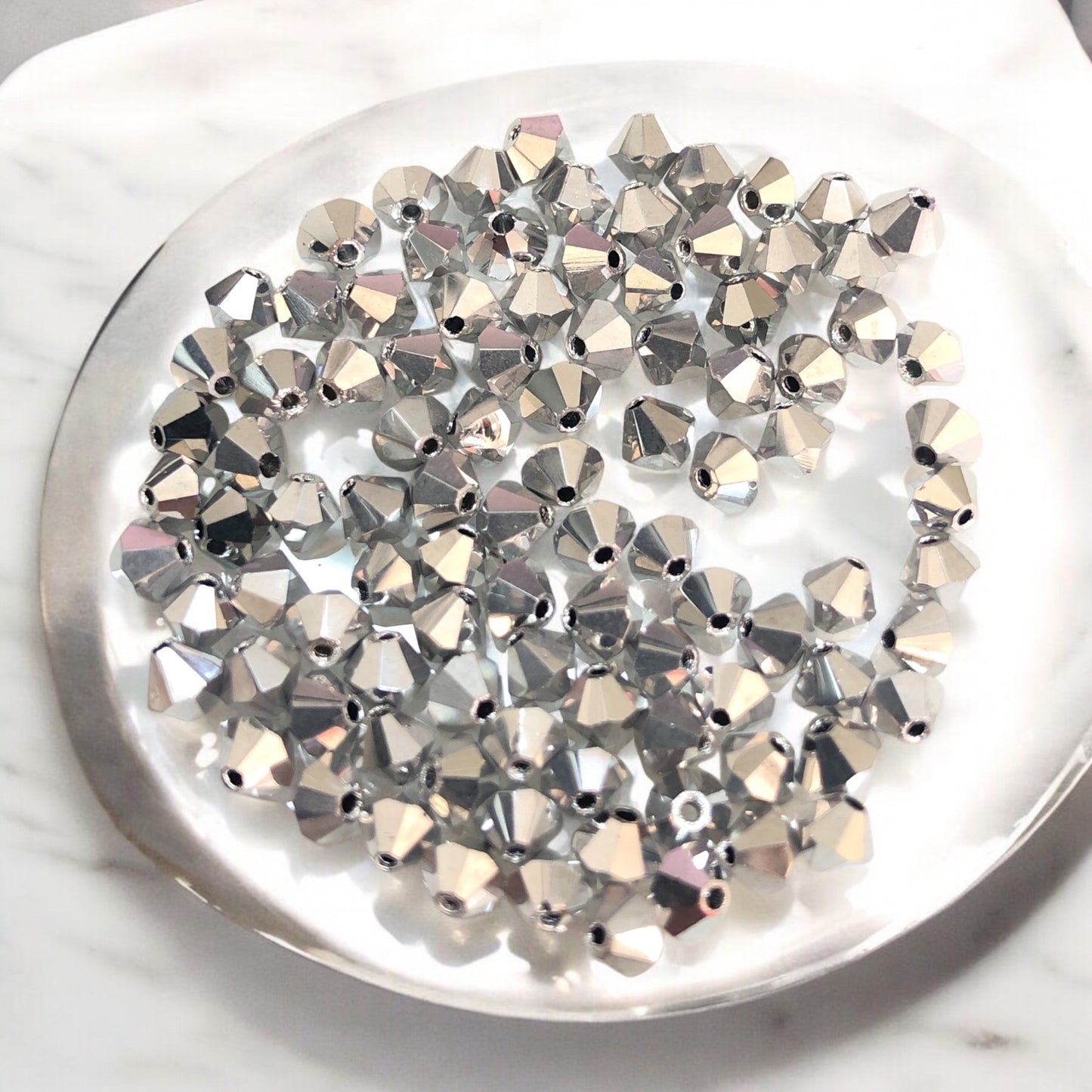 Swarovski 4mm Piramit (Bicone ) Gümüş - 002