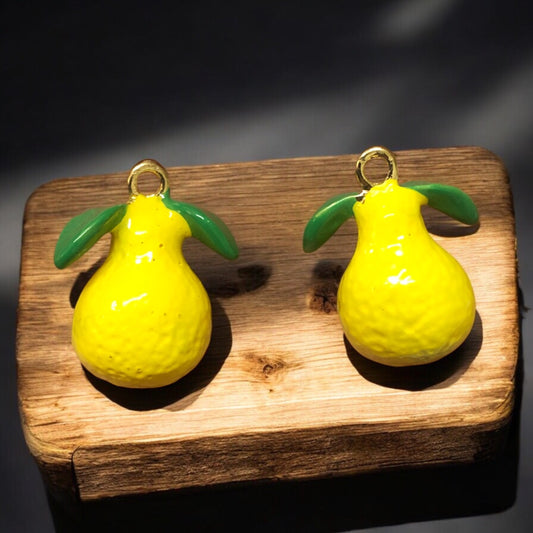 Gold Plated Enamel Strawberry Shaking Attachment - Neon Green