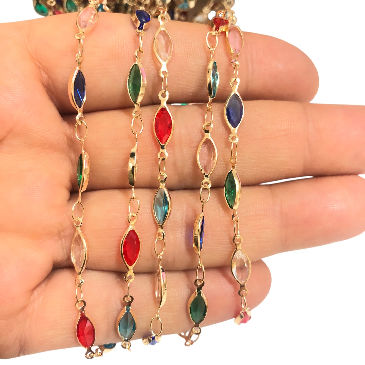 Altın Kaplama Mekik Taşlı Zincir - Mix