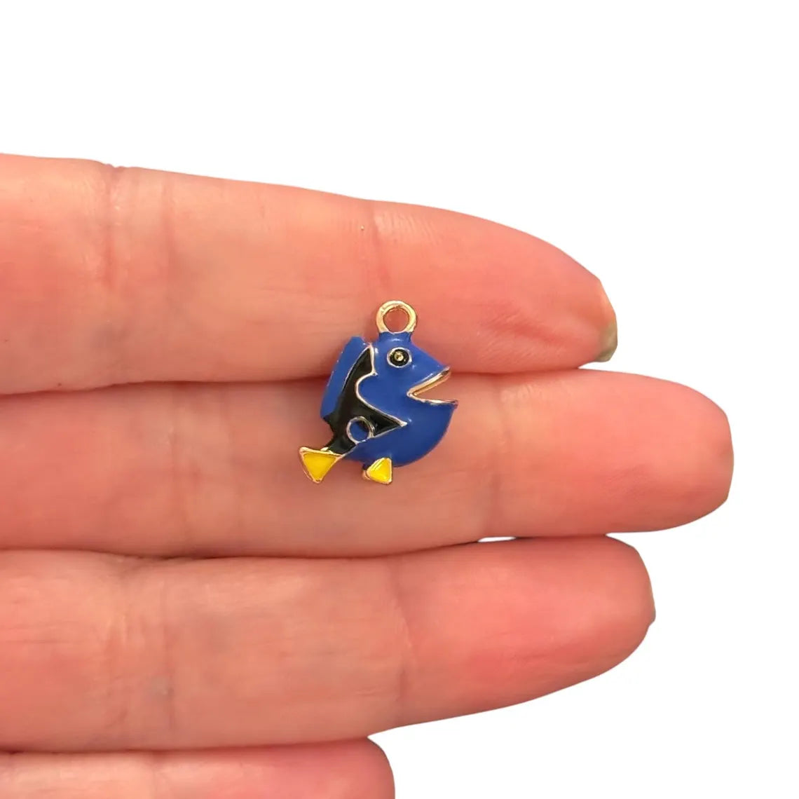 Gold Plated Enamel Strawberry Shaking Attachment - Neon Green