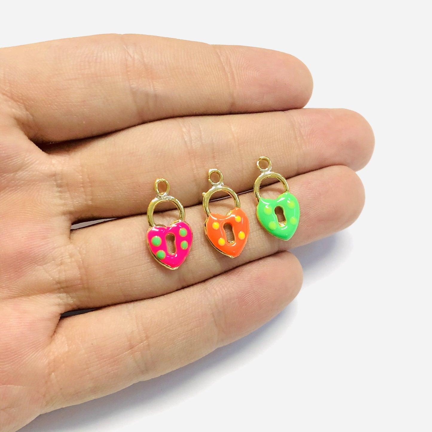 Altın Kaplama Mineli Kilit Kalp Sallantı Aparatı - Neon Yeşil