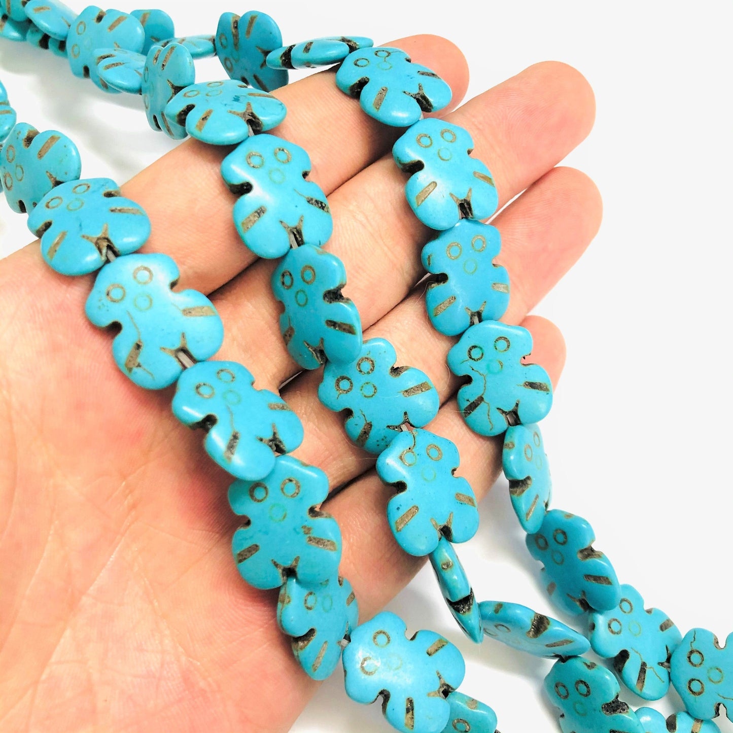 15x18mm Shaped Turquoise Howlite