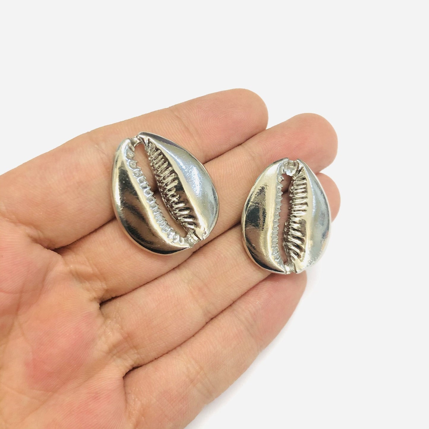 Rodyum Kaplama 24x29mm Deniz Kabuğu Aparatı