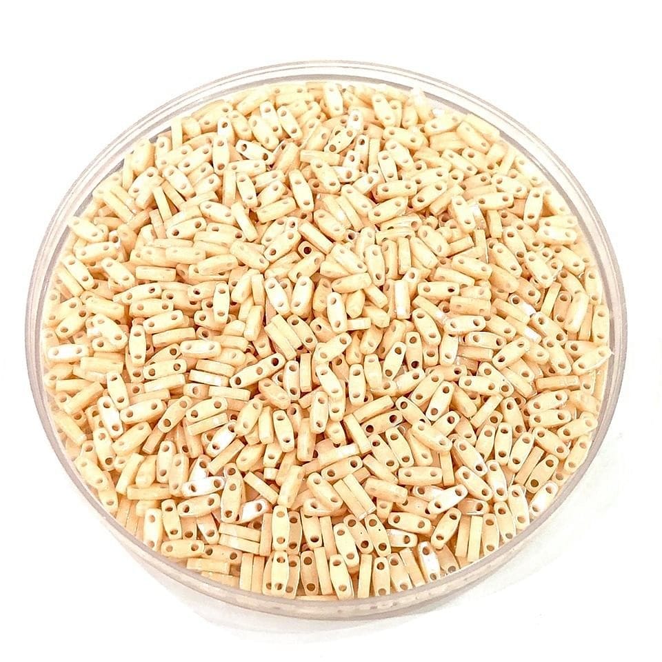 Miyuki Boncuk, Miyuki Quarter Tila QTL-0593 Light Caramel Ceylon