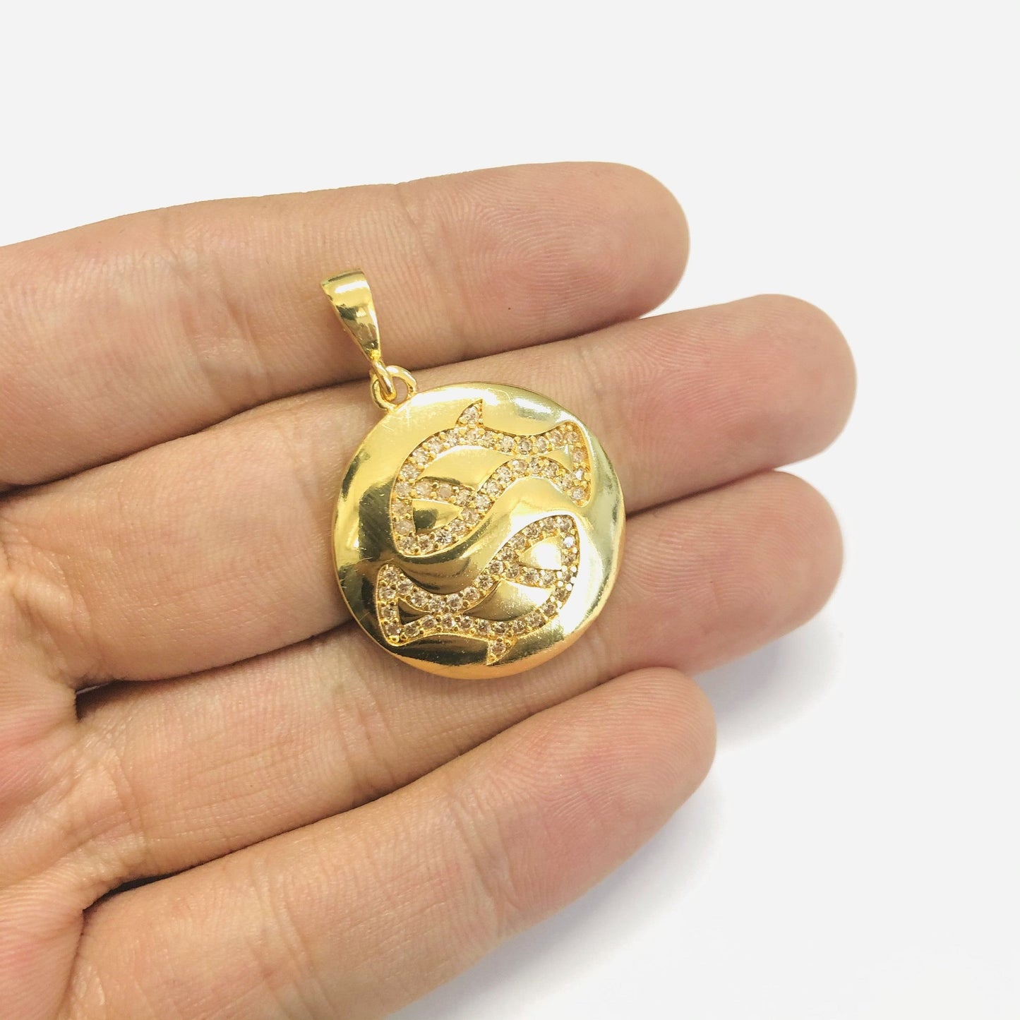 Brass Gold Plated Zircon Stone Zodiac Sign Pendant