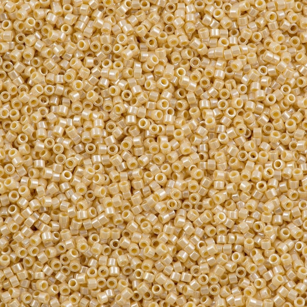 Miyuki Boncuk, Miyuki Delica 11/0 DB1561 Opaque Pear Luster