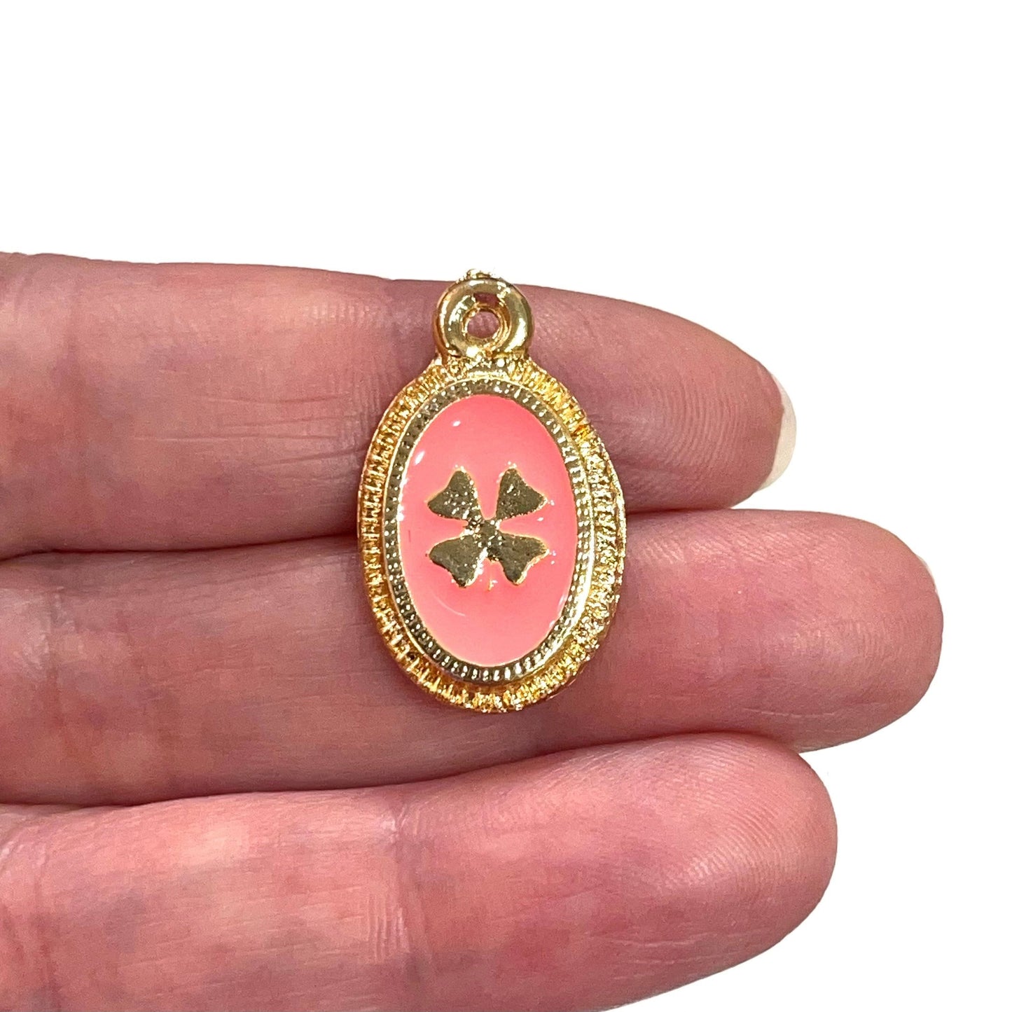 Altın Kaplama Mineli Yonca Figürlü Kolye Ucu - Somon