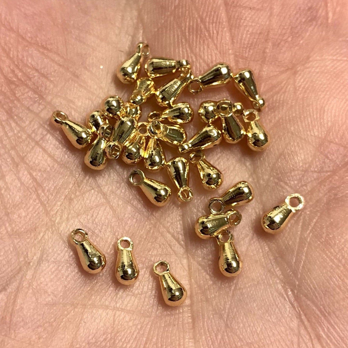 Altın Kaplama Küçük Damla Sallantı Aparatı