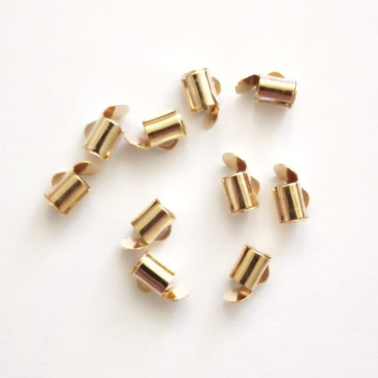 Altın Kaplama Kızaklı Korniş Kapama 0.6mm