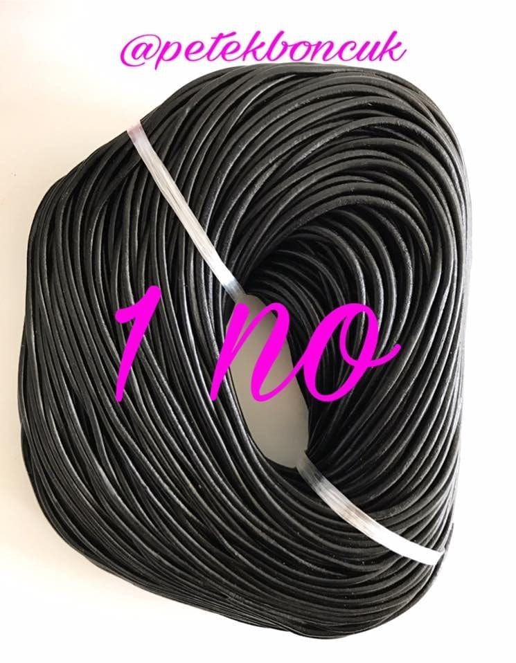 Yuvarlak Deri-4mm-1 Siyah