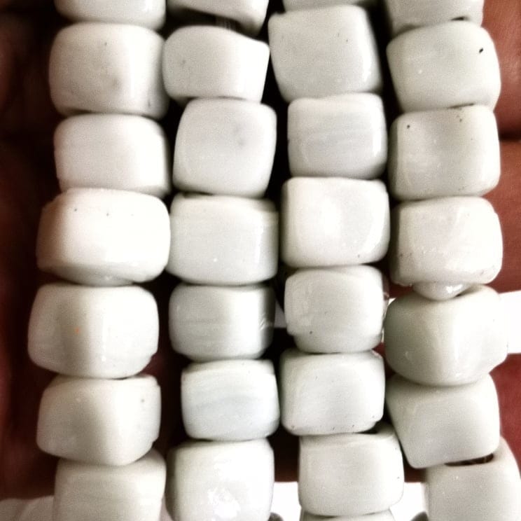 Küp Ocak Boncuğu Beyaz